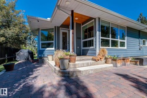 9728 141 Street, Edmonton, AB - Outdoor