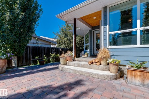 9728 141 Street, Edmonton, AB - Outdoor
