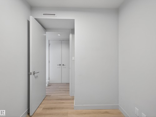 2612 10360 102 Street, Edmonton, AB - Indoor Photo Showing Other Room