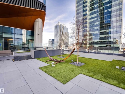 Exclusive Residents Area. Terrace with artificial turf areas and paved walkways - 2612 10360 102 Street, Edmonton, AB - Outdoor