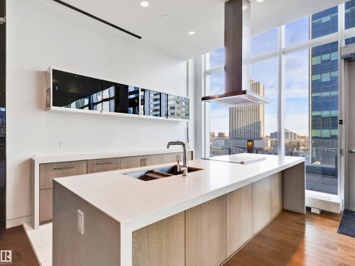 Exclusive Residents Lounge. - 2612 10360 102 Street, Edmonton, AB - Indoor Photo Showing Kitchen
