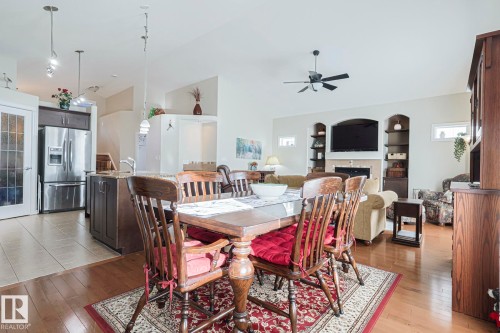 5601 Rue Eaglemont, Beaumont, AB - Indoor Photo Showing Dining Room