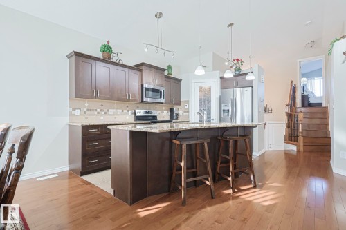 5601 Rue Eaglemont, Beaumont, AB - Indoor Photo Showing Kitchen With Upgraded Kitchen