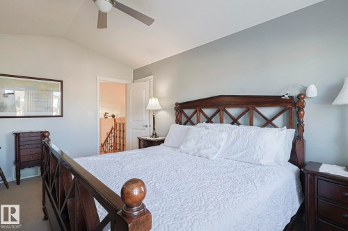 5601 Rue Eaglemont, Beaumont, AB - Indoor Photo Showing Bedroom