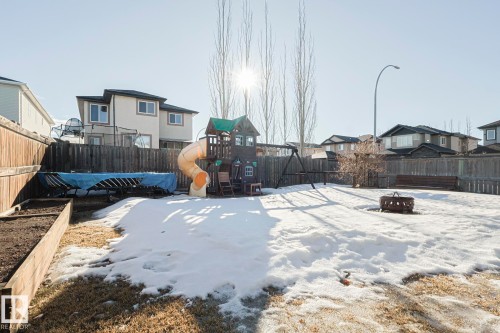 5601 Rue Eaglemont, Beaumont, AB - Outdoor