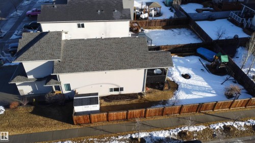 5601 Rue Eaglemont, Beaumont, AB - Outdoor