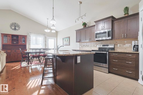 5601 Rue Eaglemont, Beaumont, AB - Indoor Photo Showing Kitchen With Upgraded Kitchen
