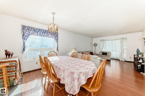 3933 103B Street, Edmonton, AB - Indoor Photo Showing Dining Room