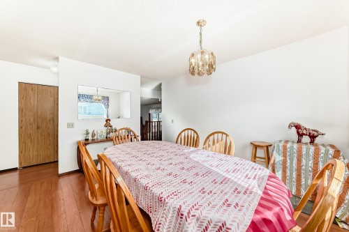 3933 103B Street, Edmonton, AB - Indoor Photo Showing Dining Room