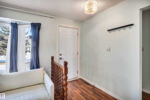Entrance foyer - 18923 86A Avenue, Edmonton, AB - Indoor Photo Showing Other Room