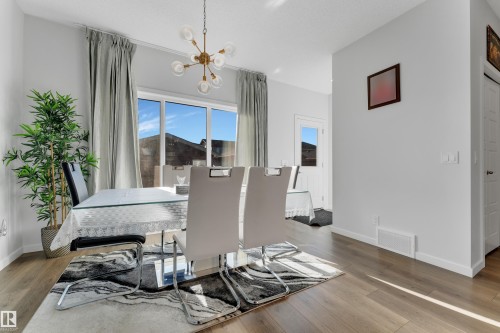 3607 6 Avenue, Edmonton, AB - Indoor