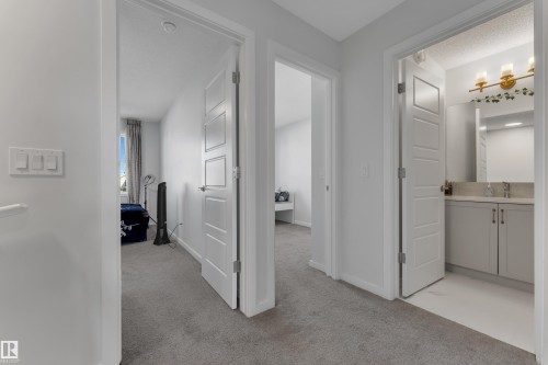 3607 6 Avenue, Edmonton, AB - Indoor