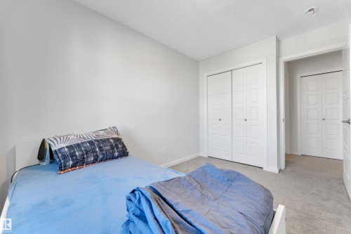 3607 6 Avenue, Edmonton, AB - Indoor Photo Showing Bedroom