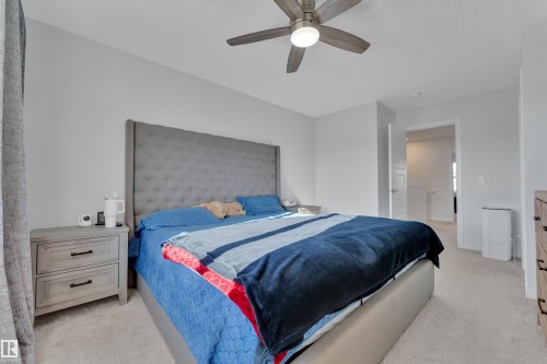 3607 6 Avenue, Edmonton, AB - Indoor Photo Showing Bedroom