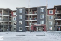 118 12035 22 Avenue SW  Edmonton, AB T6W 2X9