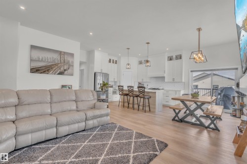 302 Fundy Way, Cold Lake, AB - Indoor Photo Showing Living Room