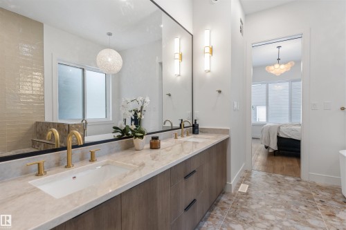 96 Edgefield Way, St. Albert, AB - Indoor Photo Showing Bathroom