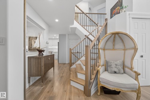 37 Leonard Drive, St. Albert, AB - Indoor Photo Showing Other Room