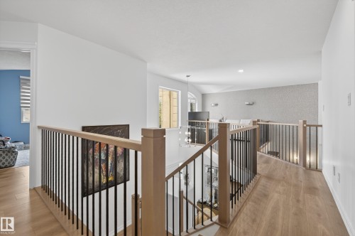 37 Leonard Drive, St. Albert, AB - Indoor Photo Showing Other Room