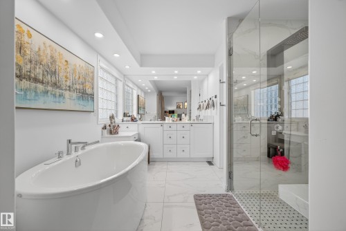 37 Leonard Drive, St. Albert, AB - Indoor Photo Showing Bathroom