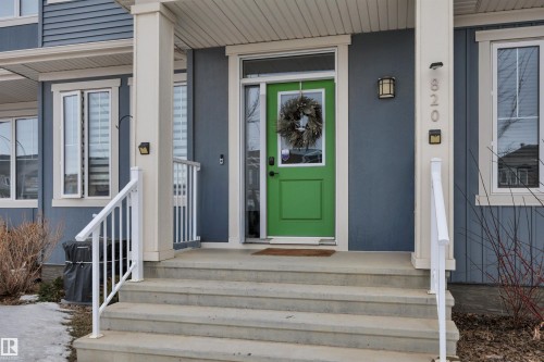 820 Secord Boulevard Nw, Edmonton, AB - Outdoor With Exterior