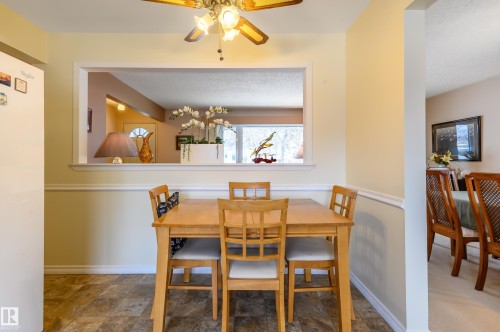 22 Forest Drive, St. Albert, AB - Indoor Photo Showing Dining Room
