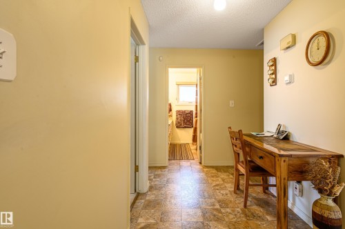 22 Forest Drive, St. Albert, AB - Indoor