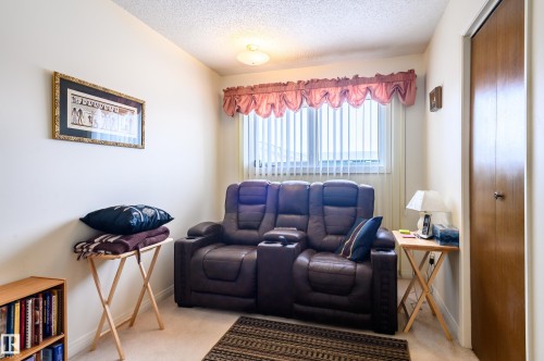 22 Forest Drive, St. Albert, AB - Indoor