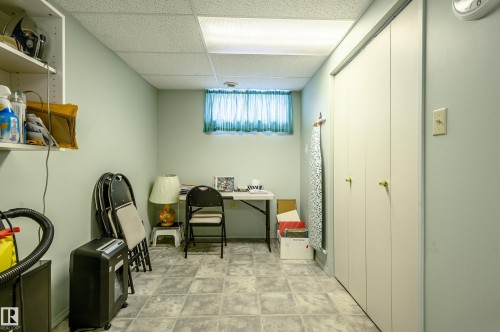 22 Forest Drive, St. Albert, AB - Indoor