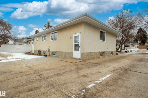 22 Forest Drive, St. Albert, AB - Outdoor