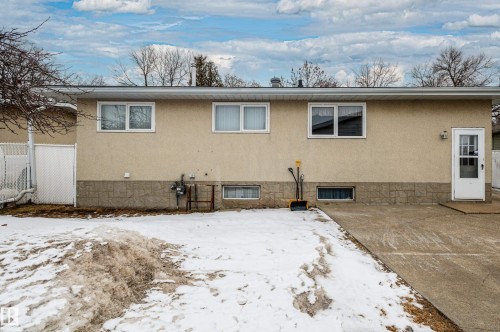 22 Forest Drive, St. Albert, AB - Outdoor