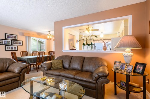 22 Forest Drive, St. Albert, AB - Indoor Photo Showing Living Room