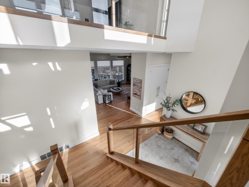 1121 Wahl Place, Edmonton, AB - Indoor Photo Showing Other Room