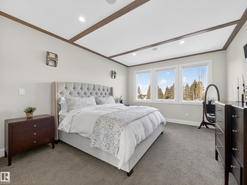 1121 Wahl Place, Edmonton, AB - Indoor Photo Showing Bedroom