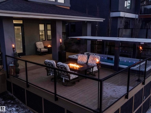 1121 Wahl Place, Edmonton, AB - Outdoor With Exterior