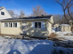 4515 SUNSET Drive  Rural Lac Ste. Anne County, AB T0E 0A0