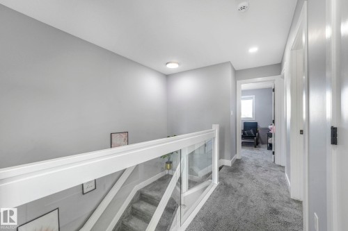 6512 175 Avenue, Edmonton, AB - Indoor Photo Showing Other Room