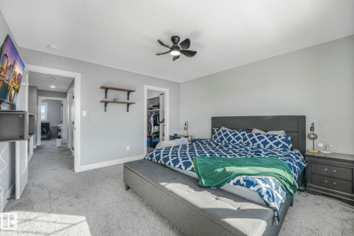 6512 175 Avenue, Edmonton, AB - Indoor Photo Showing Bedroom