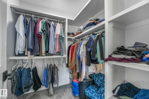 6512 175 Avenue, Edmonton, AB - Indoor With Storage