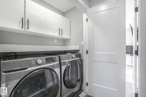6512 175 Avenue, Edmonton, AB - Indoor Photo Showing Laundry Room