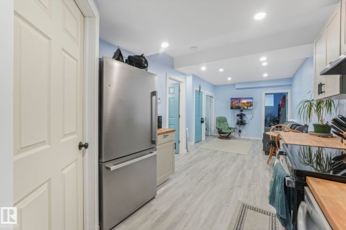 6512 175 Avenue, Edmonton, AB - Indoor