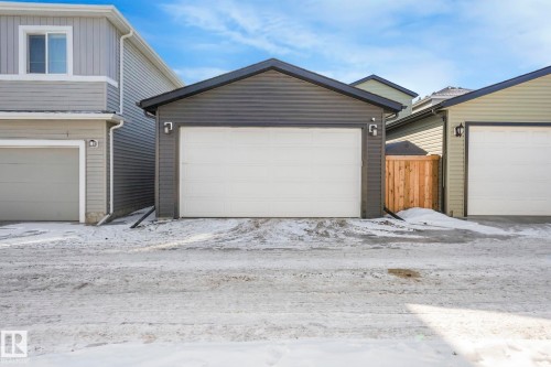 6512 175 Avenue, Edmonton, AB - Outdoor With Exterior