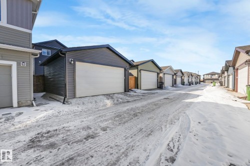 6512 175 Avenue, Edmonton, AB - Outdoor With Exterior