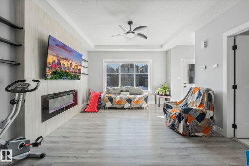 6512 175 Avenue, Edmonton, AB - Indoor