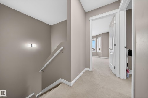 80 2505 42 Street, Edmonton, AB - Indoor Photo Showing Other Room