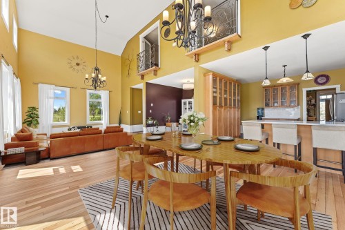 53341 Hwy 21, Rural Strathcona County, AB - Indoor Photo Showing Dining Room