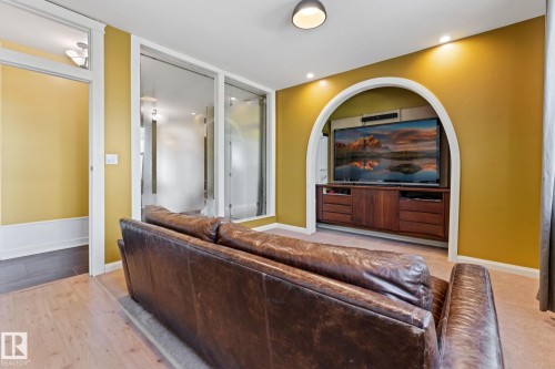 53341 Hwy 21, Rural Strathcona County, AB - Indoor Photo Showing Other Room