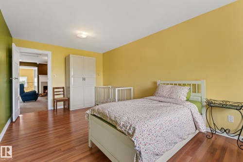 53341 Hwy 21, Rural Strathcona County, AB - Indoor Photo Showing Bedroom