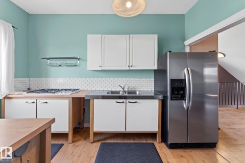 53341 Hwy 21, Rural Strathcona County, AB - Indoor Photo Showing Kitchen With Double Sink