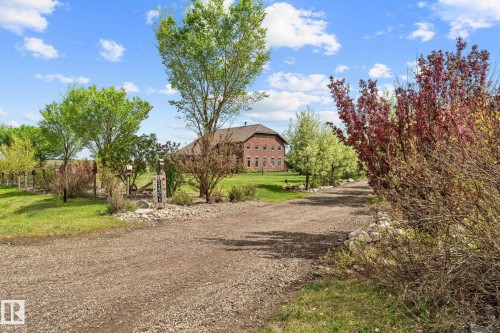 53341 Hwy 21, Rural Strathcona County, AB - Outdoor